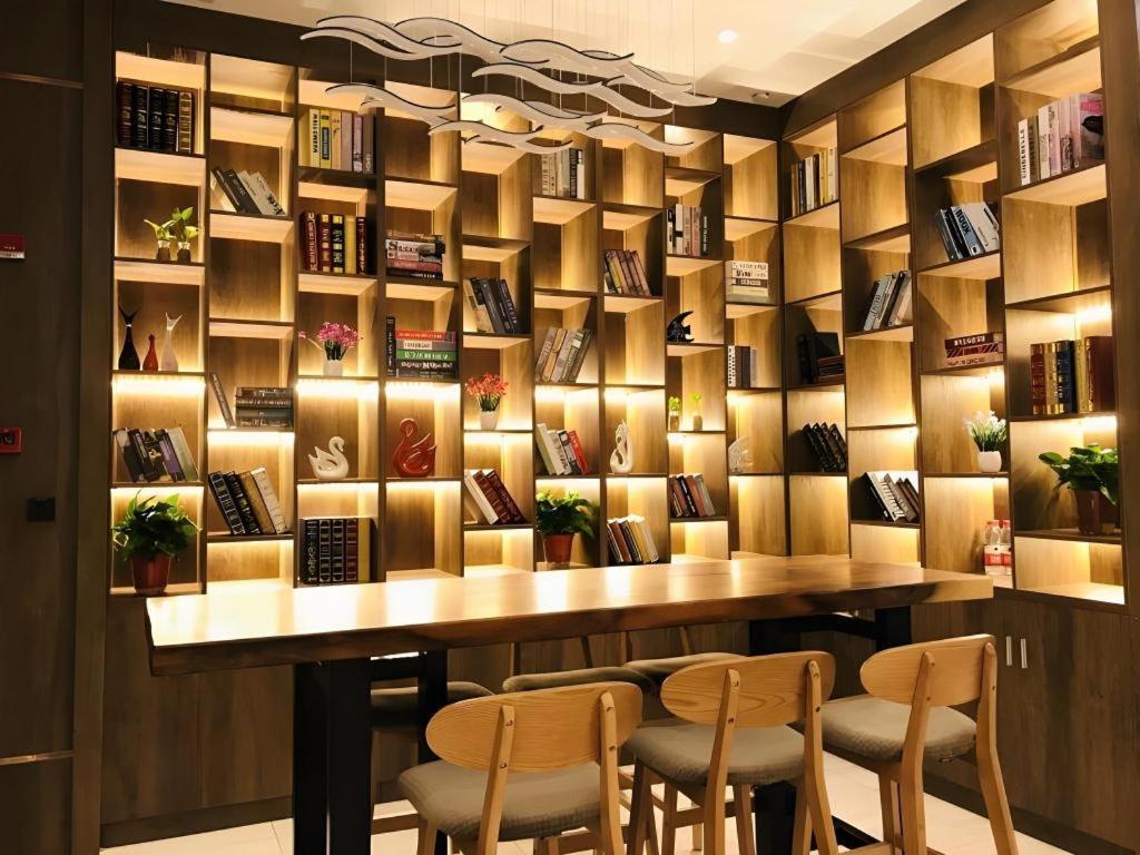 Gya Changzhou Wujin District Hutang New Era Furniture Plaza Hotel Zewnętrze zdjęcie